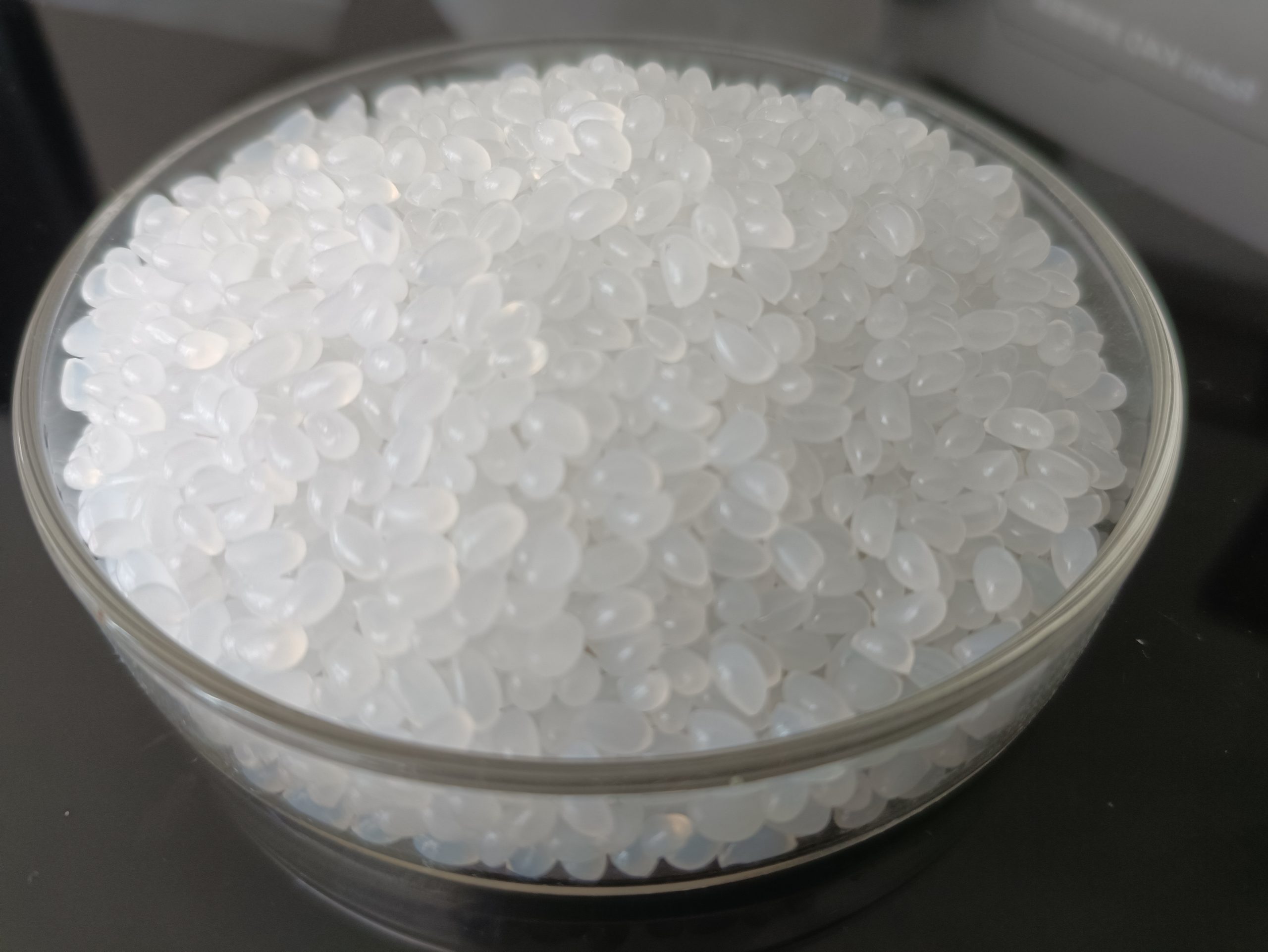 Can EVA hot melt adhesive be reused?